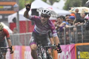 Giro d’Italia 2018: Elia Viviani negyedszerre is